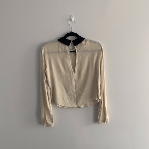 Cream Aritzia blouse - Picture 2 of 2